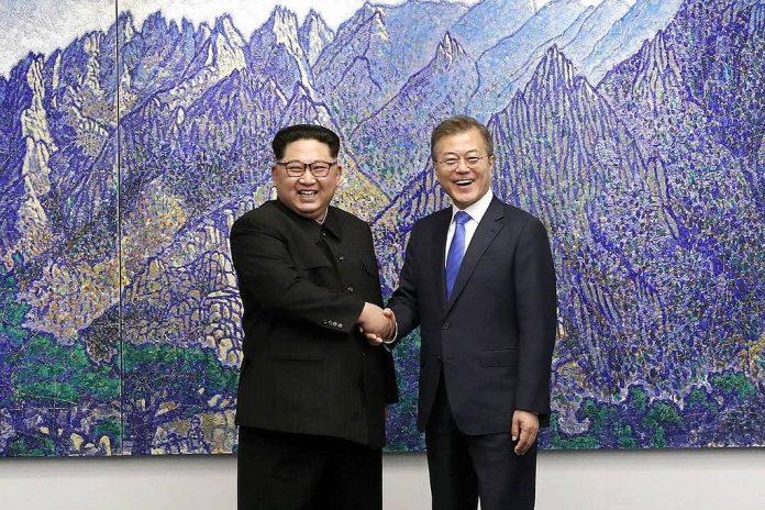 Kim Jong un and Moon Jae In