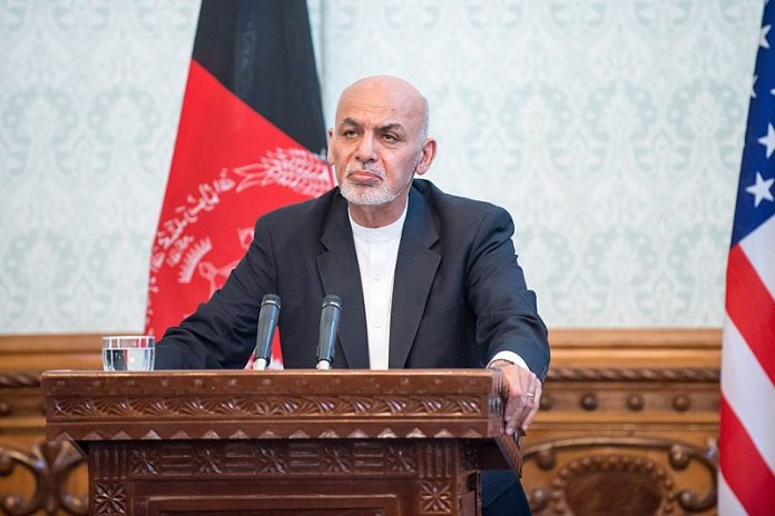 Ashraf Ghani addresses the press at the Presidential Palace